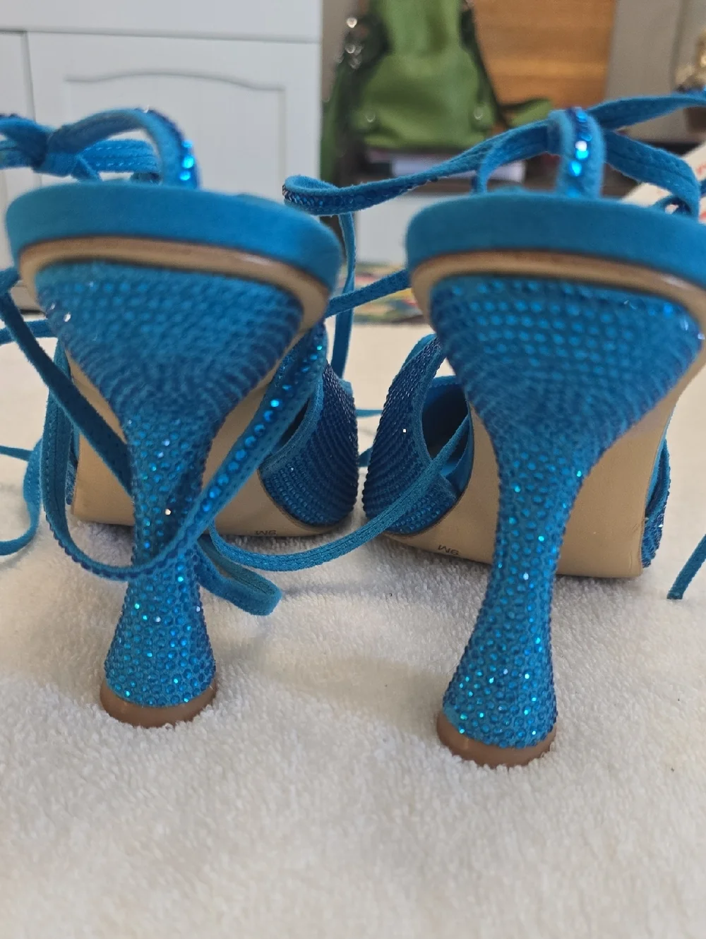 NWT Gianni Bini Rhinestone Heels - **FLAWS** - Picture 8 of 10